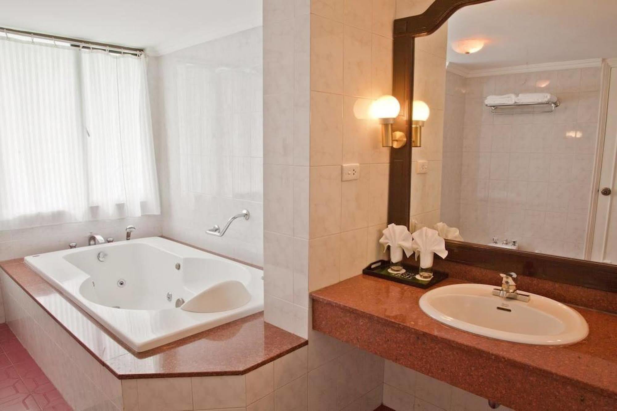Green Park Hotel Hanoj Exteriér fotografie